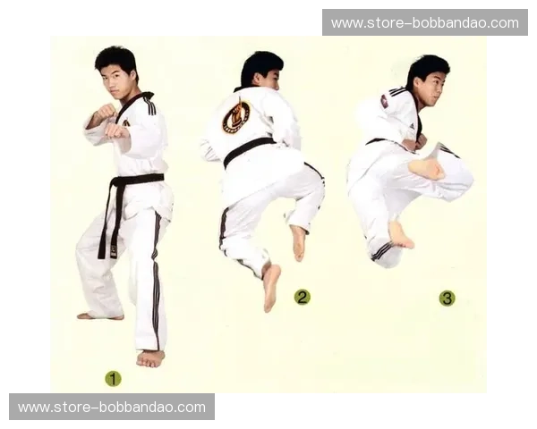 跆拳道vs平庸生活：在旋风踢中寻找失落的自我与力量